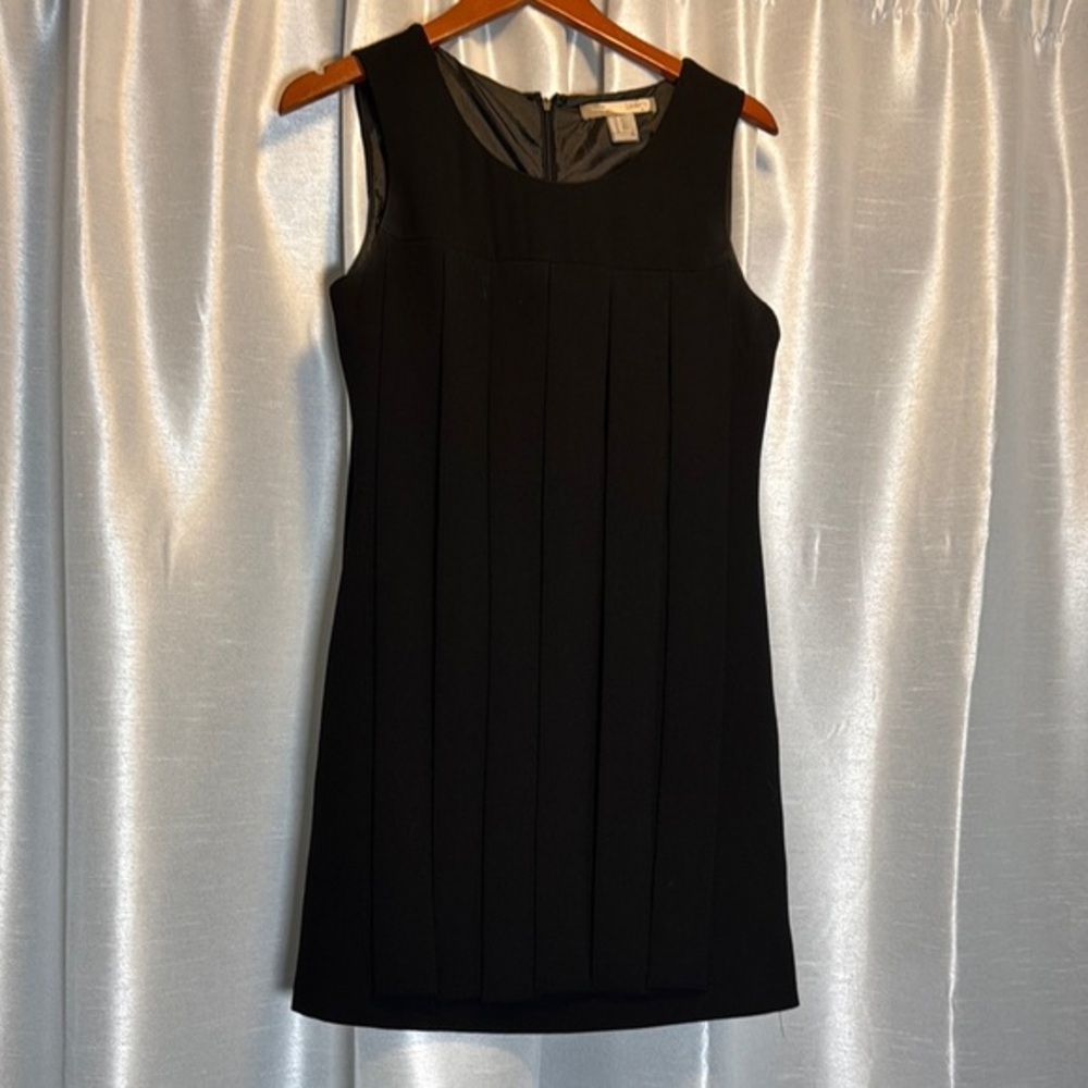 Forever 21 Black Dress Sleeveless Scoop Neck Cocktail size XS